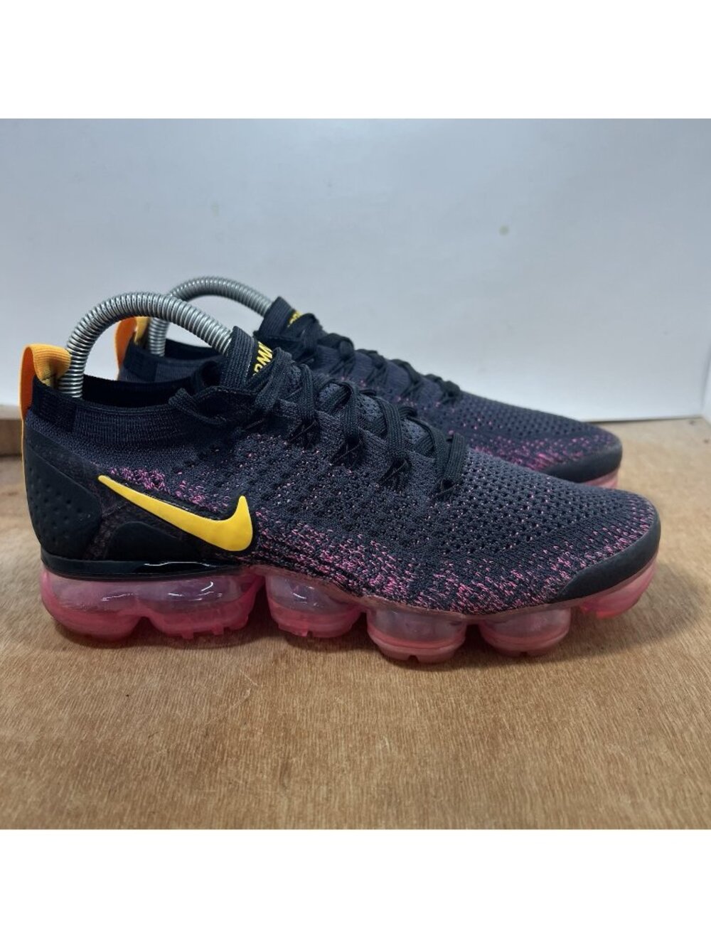 Nike Vapormax Flyknit 2 Athletic Shoes Womens 8 Gridiron Pink Blast Low Top